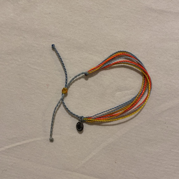 Pura vida anklet and 3 bracelets - Picture 7 of 9